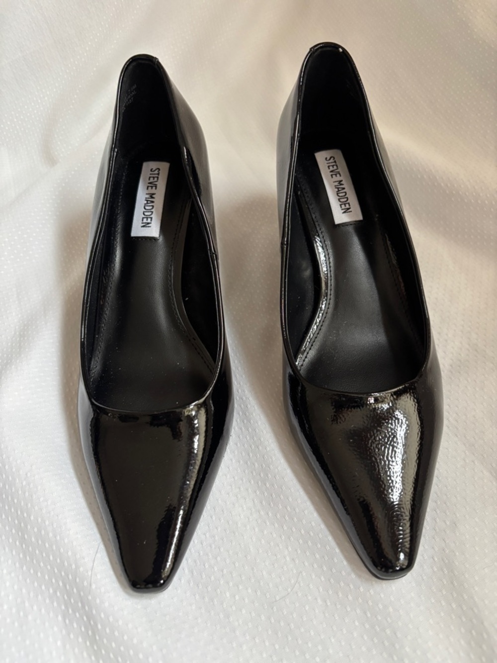 Steve Madden Black paten leather pumps…never worn   Very comfortable